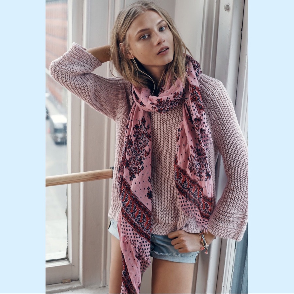 Archway Pullover Sweater View 4